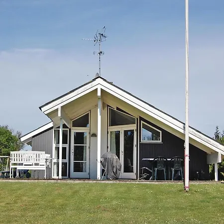 Holiday Magevej Iv *