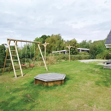 Holiday Magevej Iv